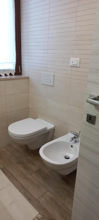Apartamento La Casa Di Carla Pescara Exterior foto